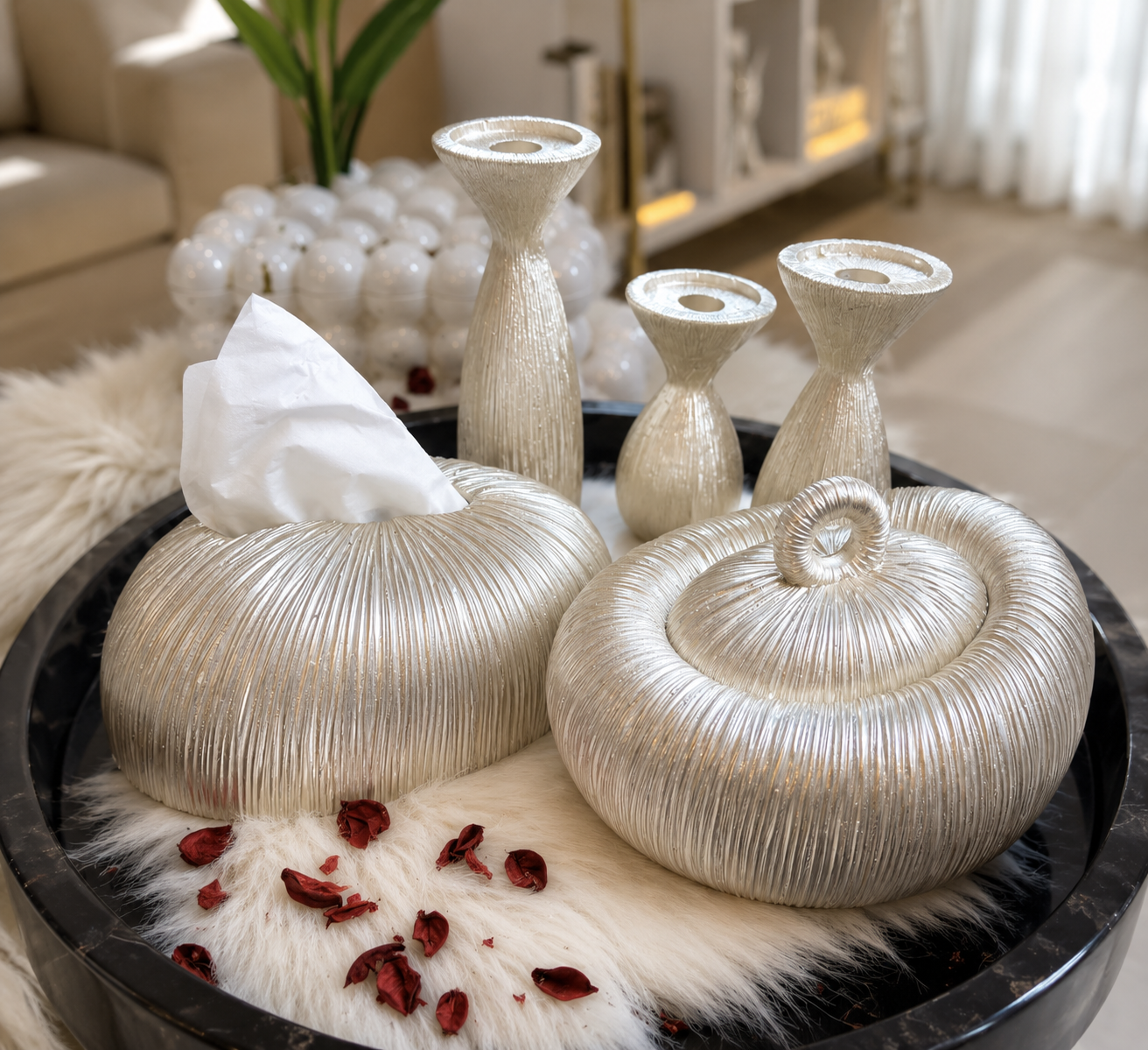 Silver Ribbed Decor Set